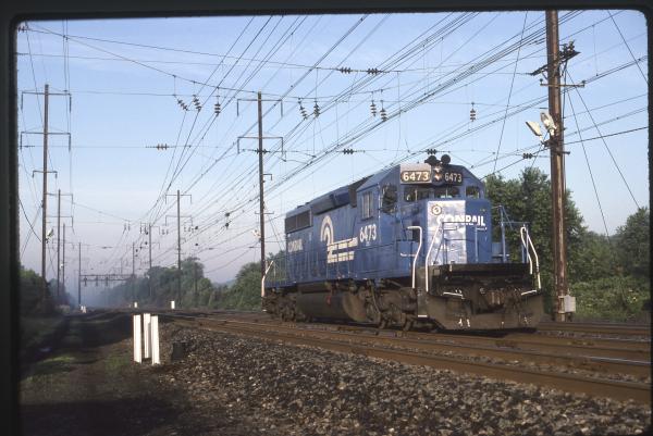 Conrail 6473 in Monmouth Junction NJ on 8/90