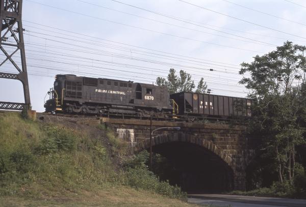 Conrail 6870 in Morrisville PA on 8/5/76