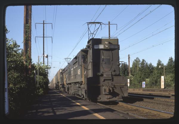 Conrail 4438 in Princeton Junction on 8/18/76