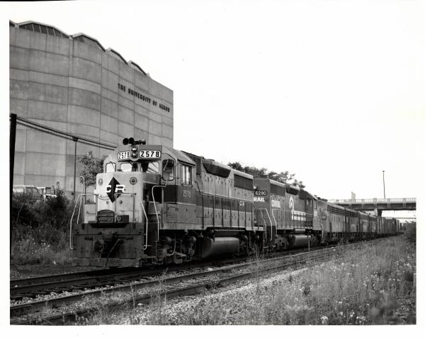 Photograph of GP35 2578, SD40 6290 and a number of F Units on OM8 at The University of Akron, Akron OH. 7/23/77