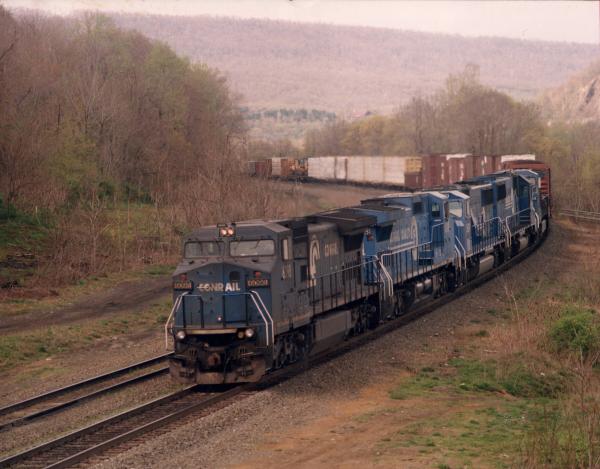 Photograph of C40-8W 6098 at Enola in 1989