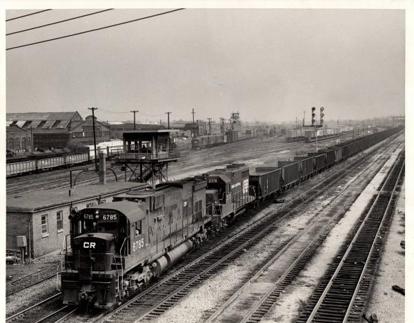 Photograph of C636 6785 and GP35 2378 at Collinwood Yard. 8/28/76