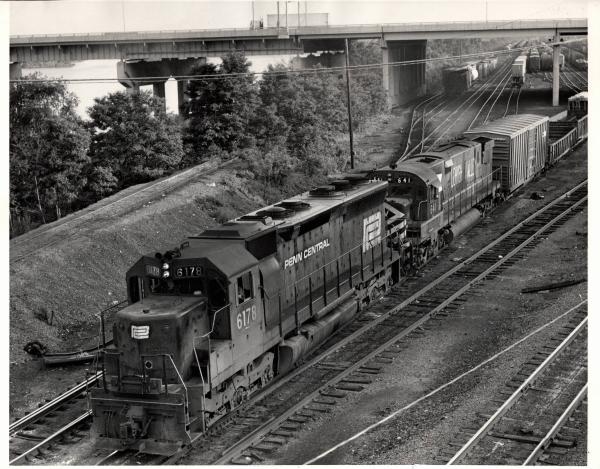 Photograph of SD45 6178 and C628 641 at Enola Yard. 6/76