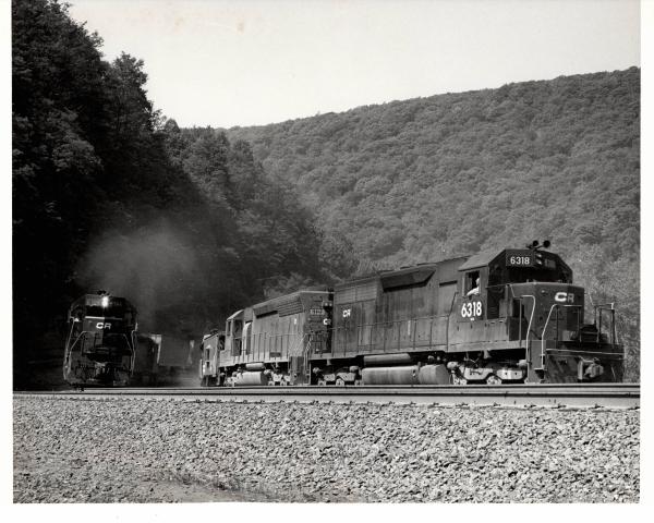 Photograph of SD45 6196, SD45 6109 and SD40 6318 at Horseshoe Curve. 5/28/77