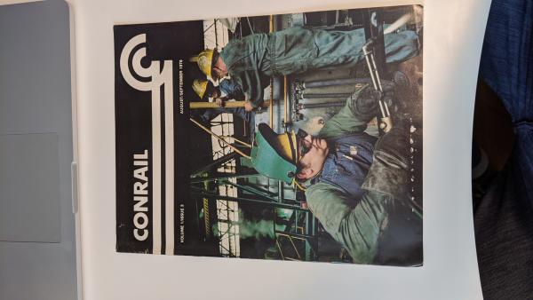 Conrail Magazine, 1976-08 (Volume 1, Issue 3 - August/September 1976)