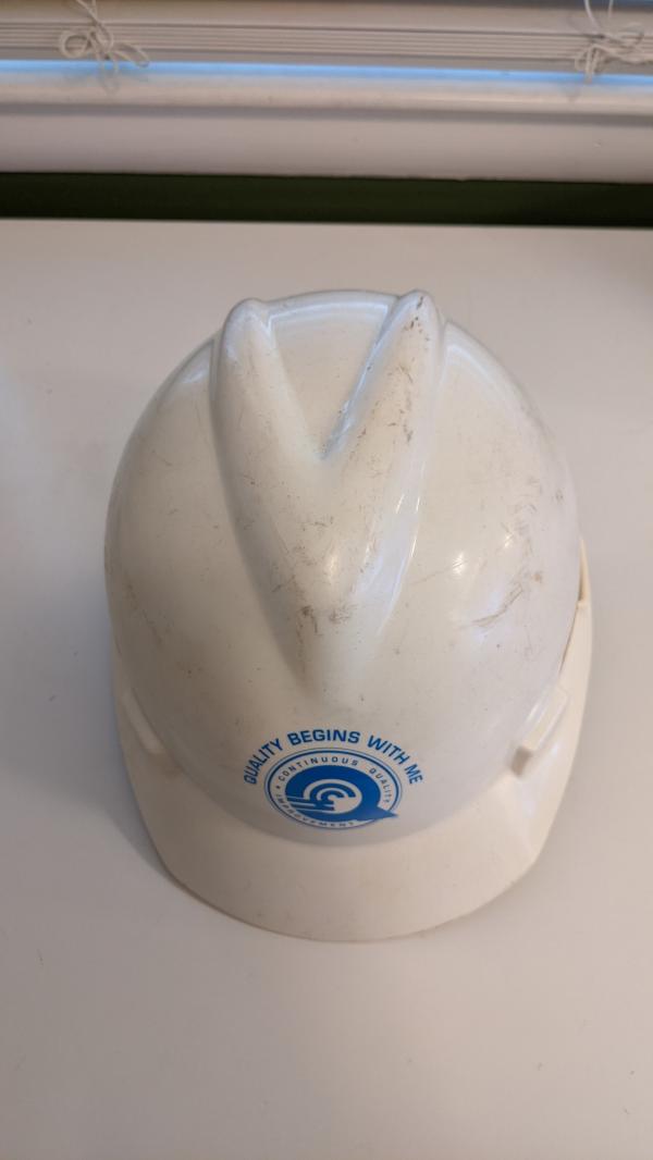 Quality begins with me hard hat