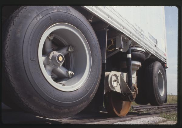Roadrailer Bogey prototype