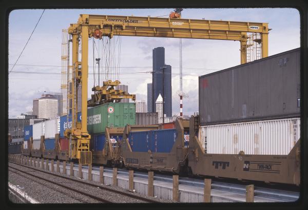 TTX double stacks being unloaded