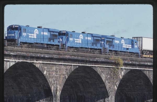 B36-7 5030 leads 5008 and 5010 over the Rockville Bridge