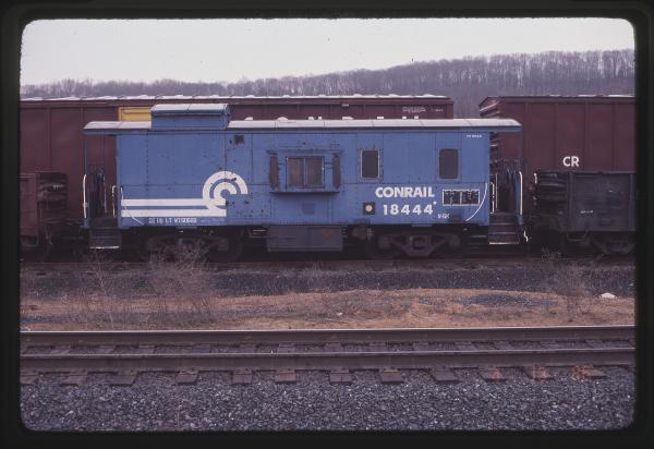 N5K Caboose 18444 in Rutherford, PA