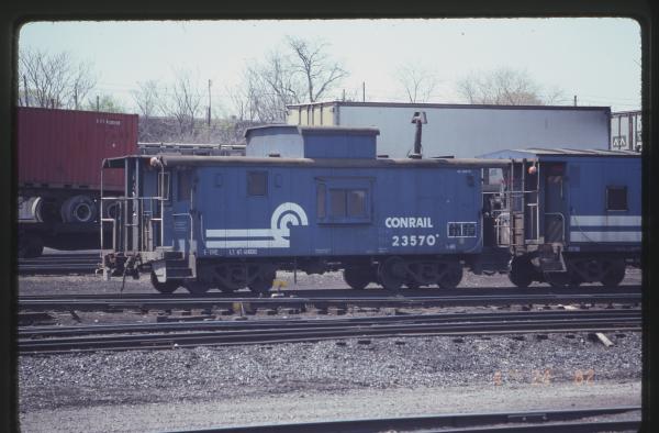 N8B Caboose 23570 in Rutherford, PA