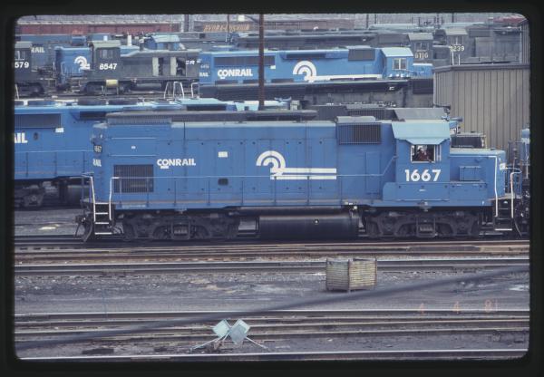 GP15-1 1667 in Enola, PA