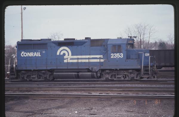 GP35 2353 in Rutherford, PA