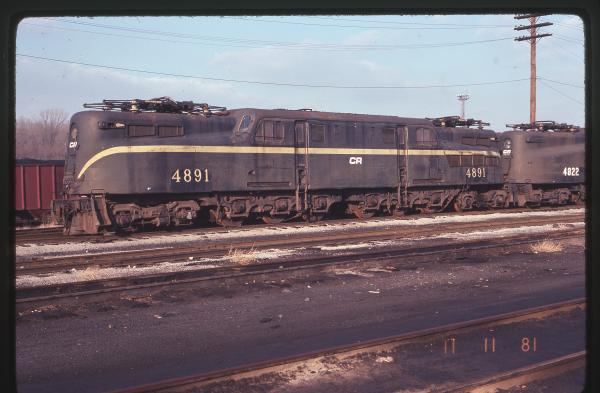 GG1 4891 in Rutherford, PA