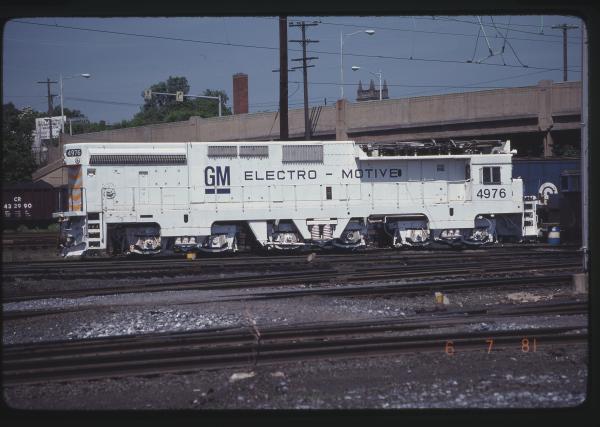 GM10B 4976 in Harrisburg, PA