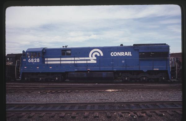 U28C 6828 in Rutherford, PA