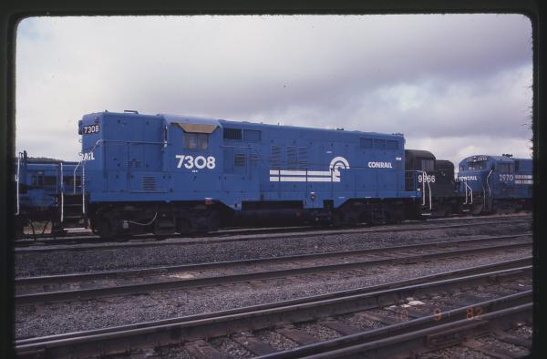 GP9 7308 in Selkirk, NY
