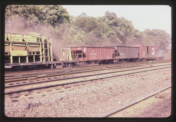 Speno Rail Train and H39B 433133 in Rutherford, PA