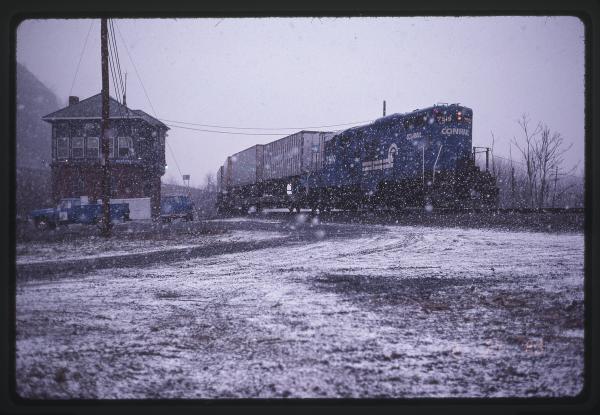 GP10 7519 at Rockville, PA