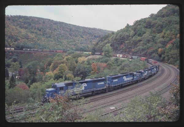 SD45s 6191 and 6185 and GP40 3197 at Horseshoe Curve