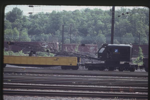 MoW Crane 2532 in Enola, PA