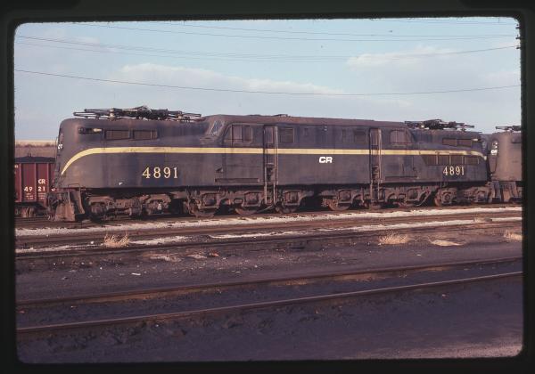 GG1 4891 in Rutherford, PA