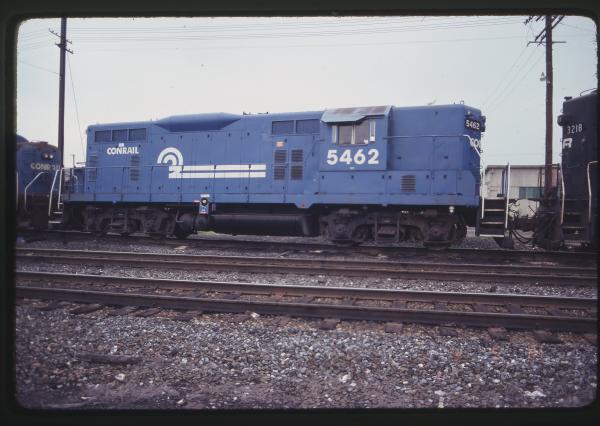 GP8 5462 in Harrisburg, PA