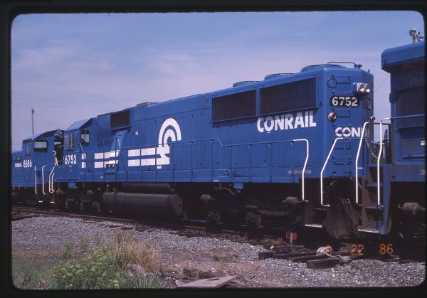 SD50 6752 in Rutherford, PA