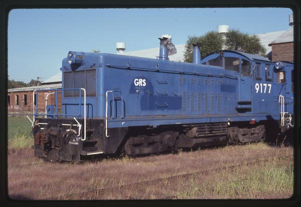 GRS NW2M 9177 in McKees Rocks, PA