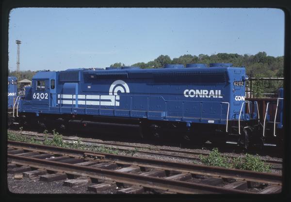 SD45 6202 in Rutherford, PA
