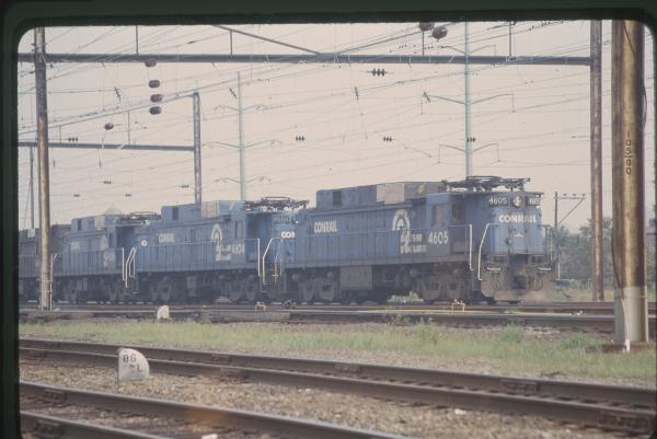 E33s 4605, 4604, and 4606 in Harrisburg, PA
