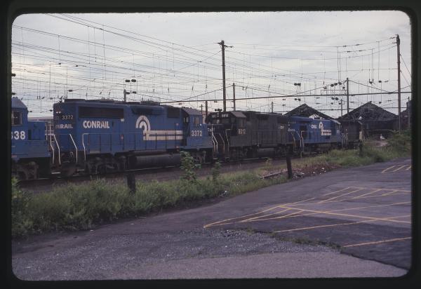 GP40-2 3372, GP38-2 8012, and B23-7 1993 in Harrisburg, PA