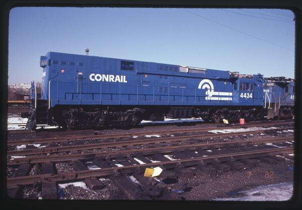 E44 4434 in Rutherford, PA