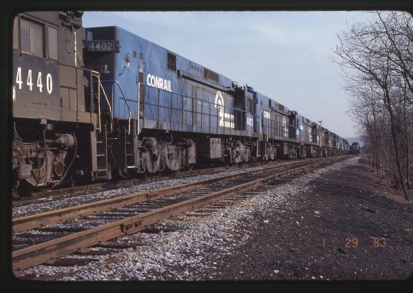 E44 4402 in Rutherford, PA