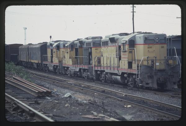 NIMX (UP) GP9 in Rutherford, PA