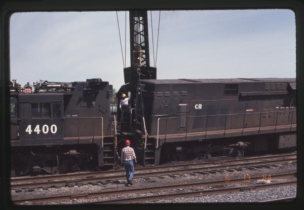 Wrecked E44s 4400 and 4439 at Rutherford, PA