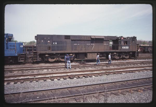 Wrecked E44s 4400 and 4439 at Rutherford, PA