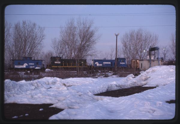 SW1001s 9402 and 9424 in Lebanon, PA