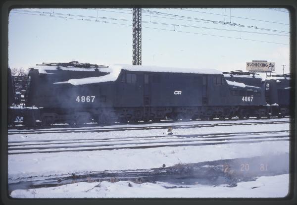 GG1 4867 in Harrisburg, PA