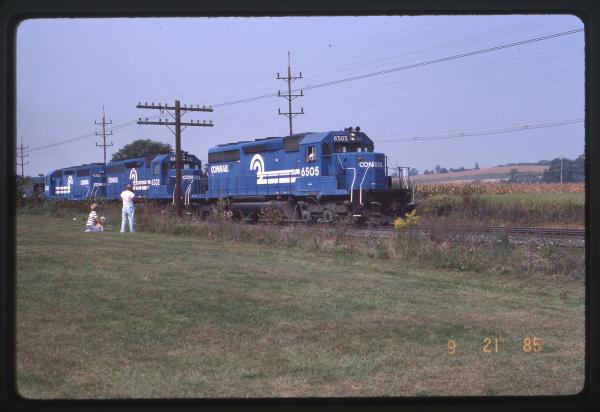 SD40-2 6505 with SD40s 6332 and 6352 at Cleona, PA