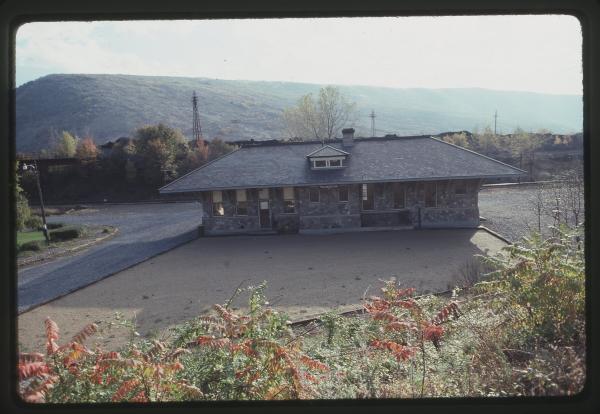 Untitled Ralph Curcio Photo 386