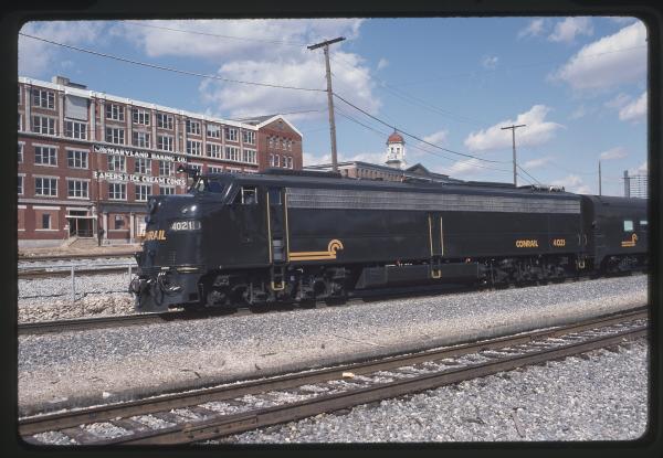 Photo of EMD E8 4021 in Baltimore MD
