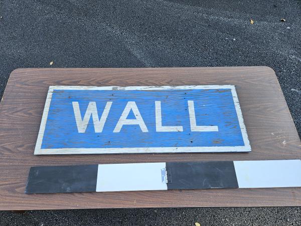 WALL Interlocking sign