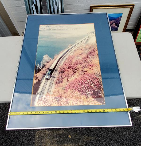 RoadRailer train along east side of Hudson River