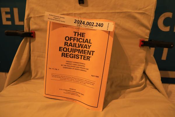 Official Railway Equipment Register, 1996-04-01