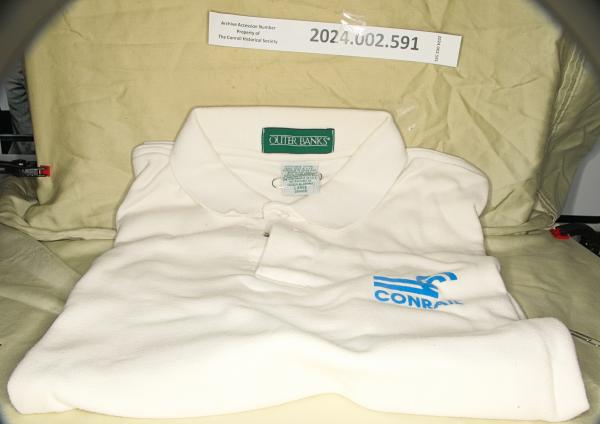 Conrail polo shirt size L
