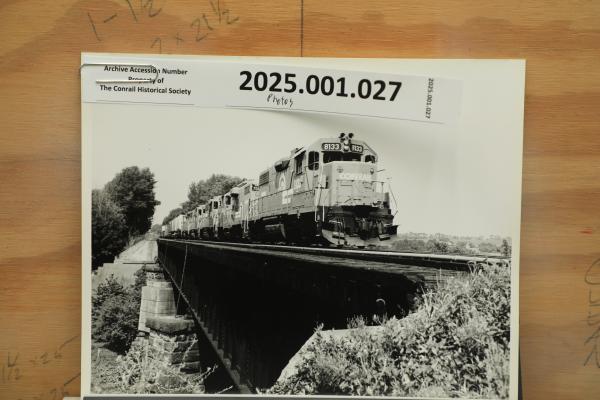 Photo of CR 8133, Neshantic Station NJ, July 18, 1987 by Bill Strohmeyer
