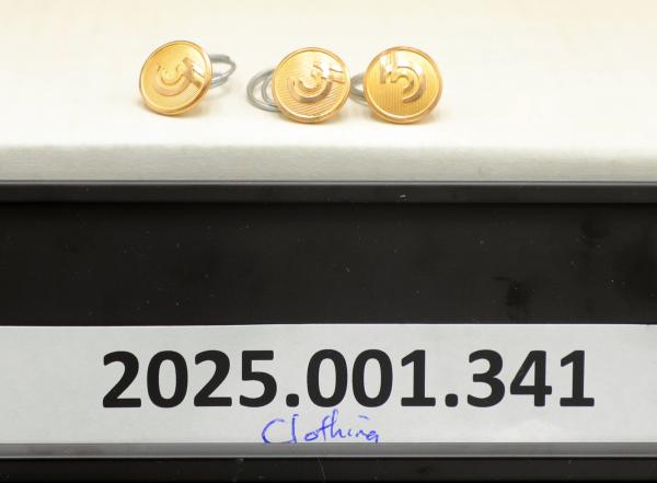 12 CR brass shirt buttons