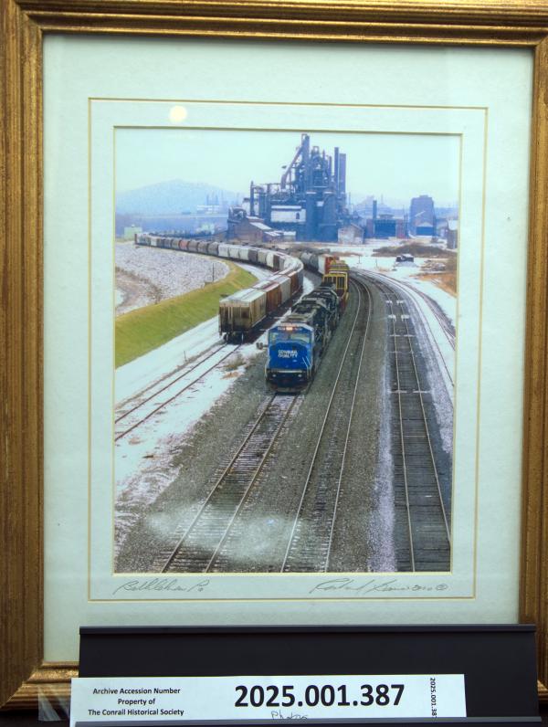 Framed photo CR loco #6787, Bethlehem PA, signed by artist