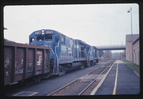 Photo of Conrail B23-7s including 2023 in Old Saybrook CT